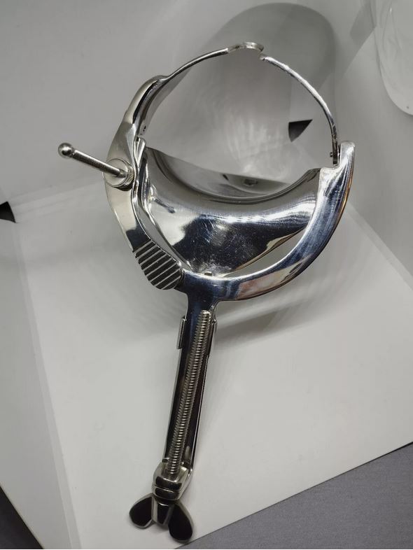 Produktbild von Sakurai XXO Giant Anal Speculum – Aus Edelstahl, Verstellbar Mit Schrauben | Für Fortgeschrittene Anwendung